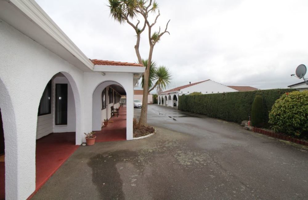Hacienda Motel Invercargill Bagian luar foto