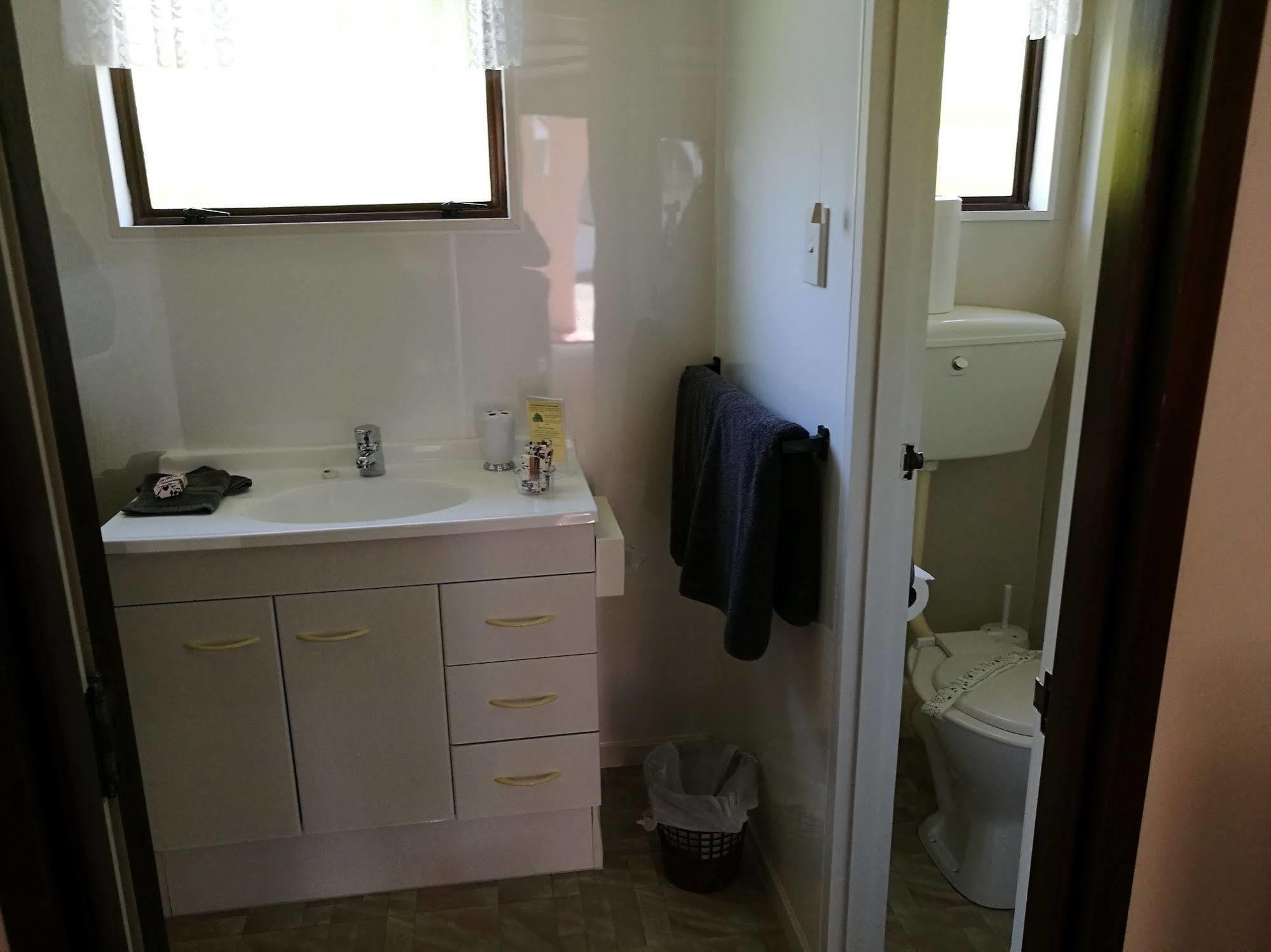 Hacienda Motel Invercargill Bagian luar foto